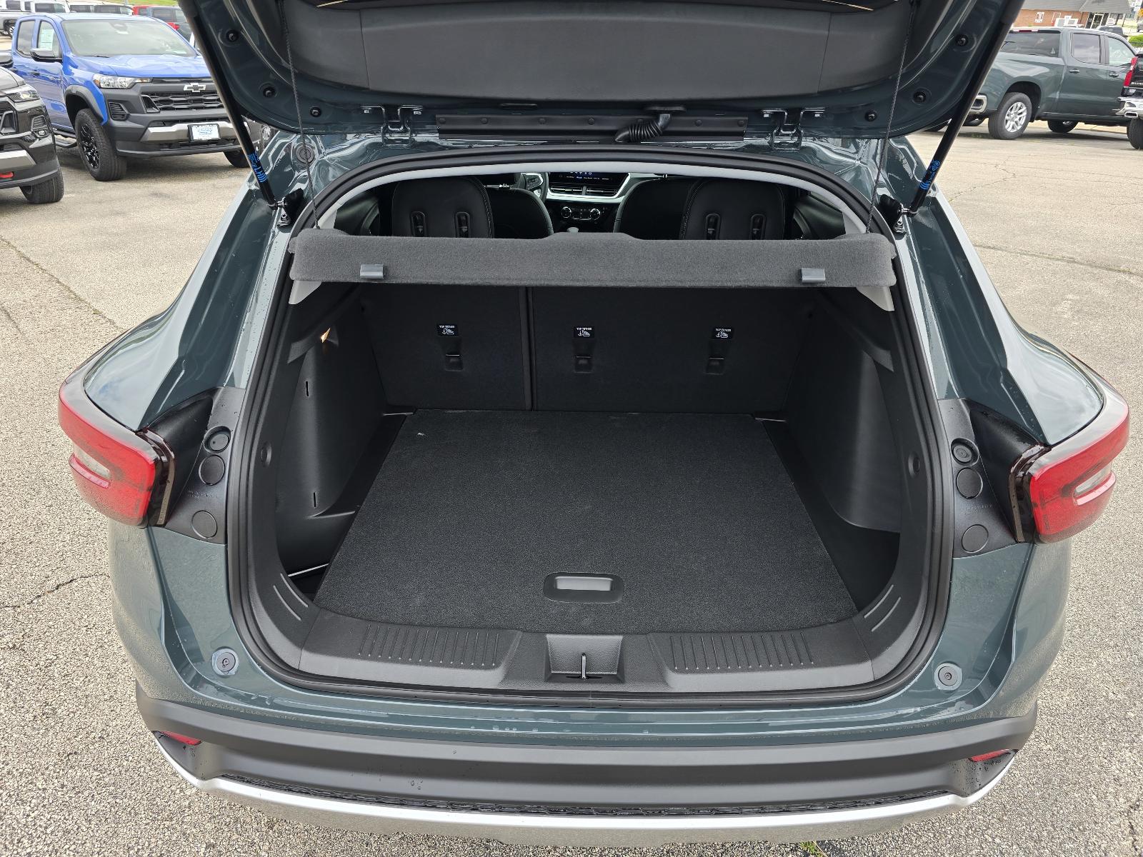 2025 Chevrolet Trax Vehicle Photo in Rolla, MO 65401