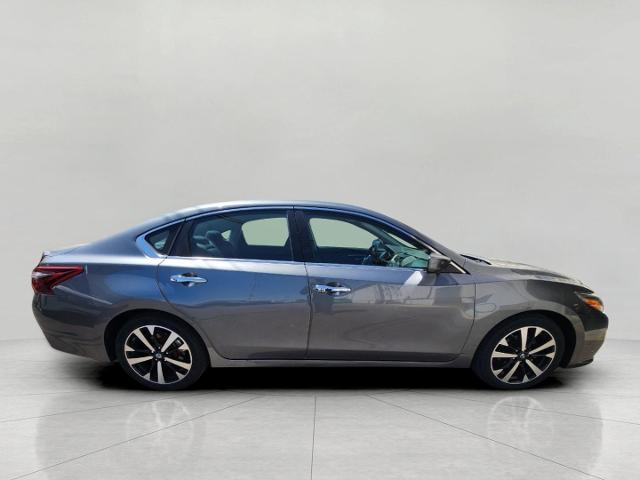 2018 Nissan Altima Vehicle Photo in MADISON, WI 53713-3220