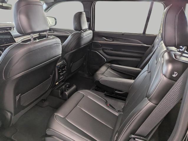 2025 Jeep Grand Cherokee L Vehicle Photo in Oshkosh, WI 54901