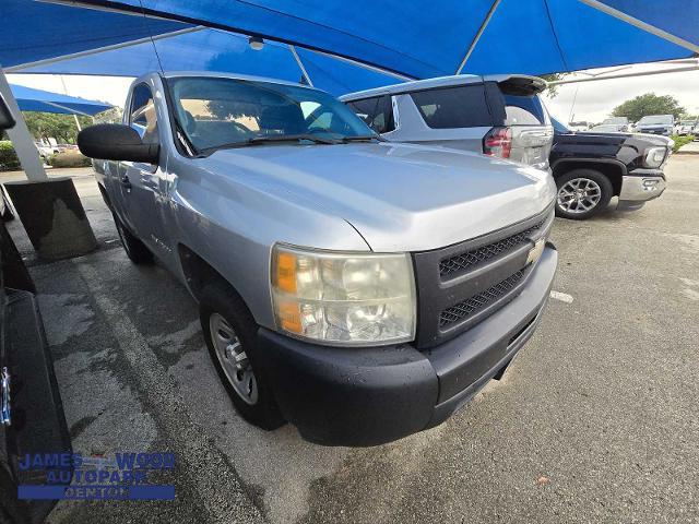 2010 Chevrolet Silverado 1500 Vehicle Photo in DENTON, TX 76210-9321