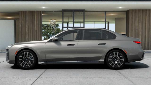 2025 BMW 740i xDrive Vehicle Photo in GRAPEVINE, TX 76051