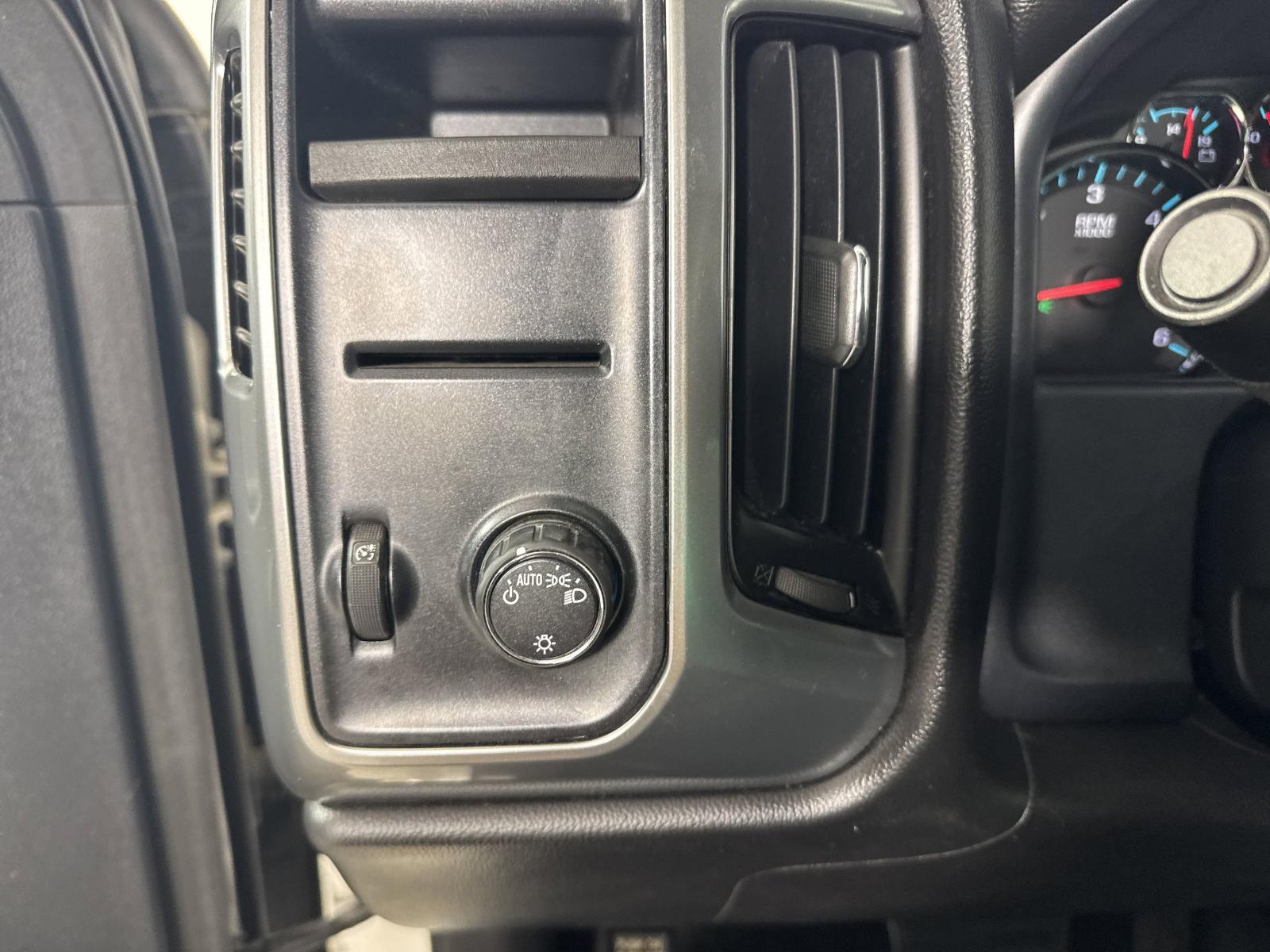 2015 Chevrolet Silverado 1500 Vehicle Photo in GEORGETOWN, TX 78626-7508