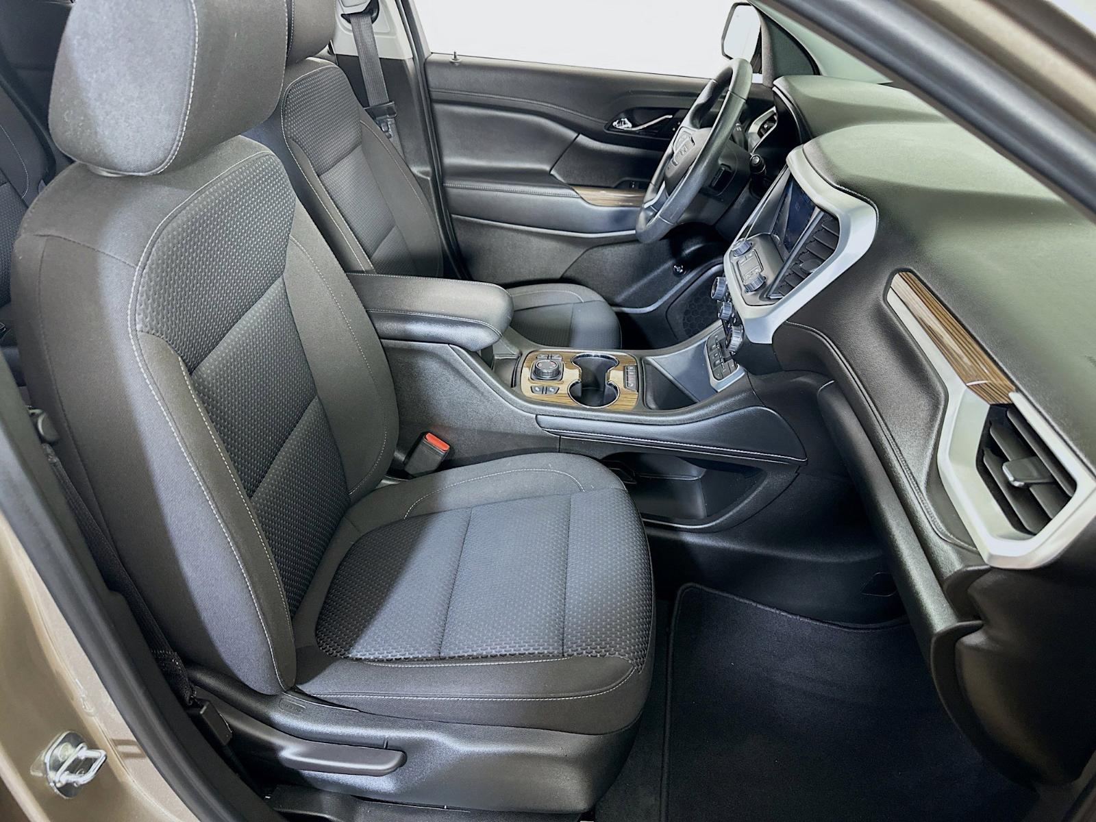 2023 GMC Acadia Vehicle Photo in Langhorne, PA 19047