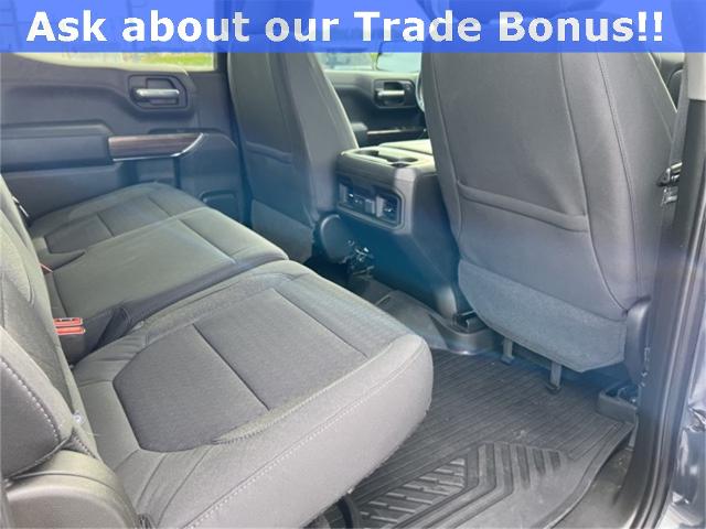 2021 Chevrolet Silverado 1500 Vehicle Photo in GREEN BAY, WI 54304-5303