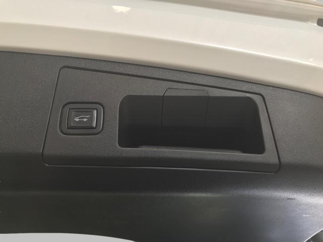 2022 Cadillac XT4 Vehicle Photo in GREEN BAY, WI 54303-3330
