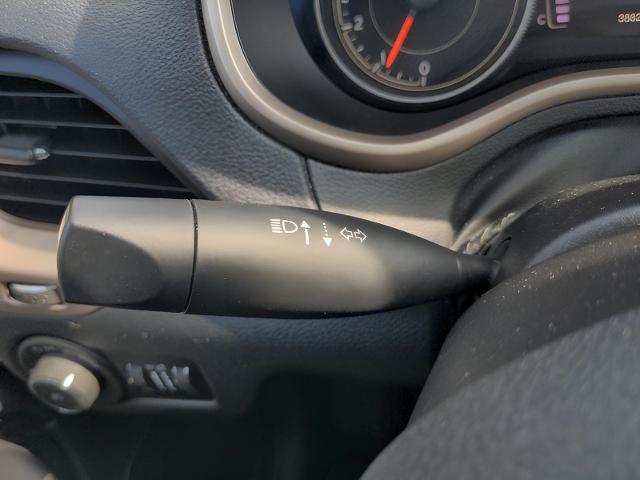 2017 Jeep Cherokee Vehicle Photo in Green Bay, WI 54304