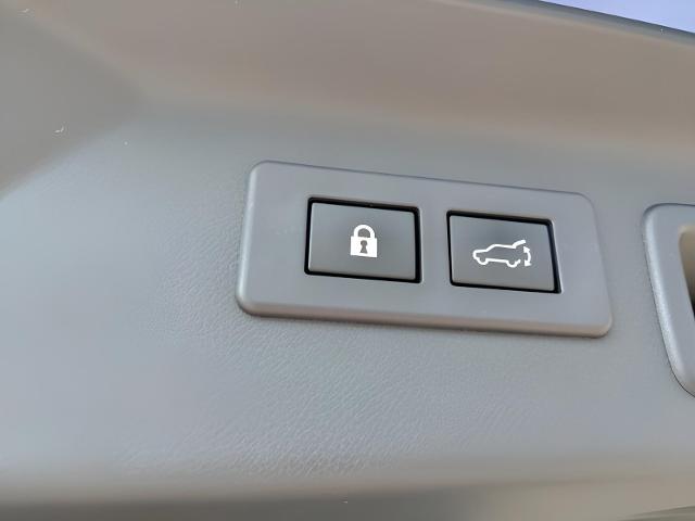 2025 Subaru Forester Vehicle Photo in Green Bay, WI 54304