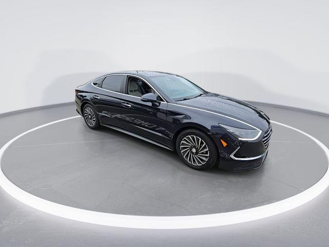 2021 Hyundai SONATA Hybrid Vehicle Photo in Pleasant Hills, PA 15236