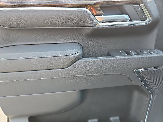 2025 GMC Sierra 1500 Vehicle Photo in TREVOSE, PA 19053-4984
