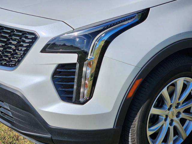 2019 Cadillac XT4 Vehicle Photo in DENTON, TX 76210-9321