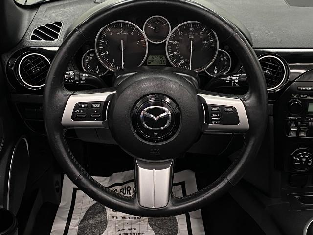 2008 Mazda MX-5 Miata Vehicle Photo in Appleton, WI 54913
