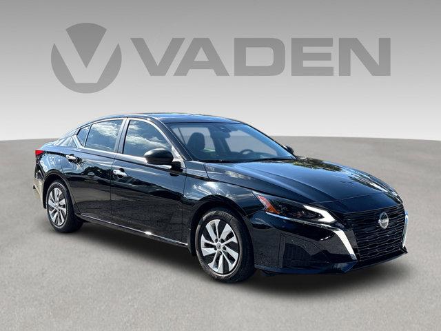 2024 Nissan Altima Vehicle Photo in Savannah, GA 31419