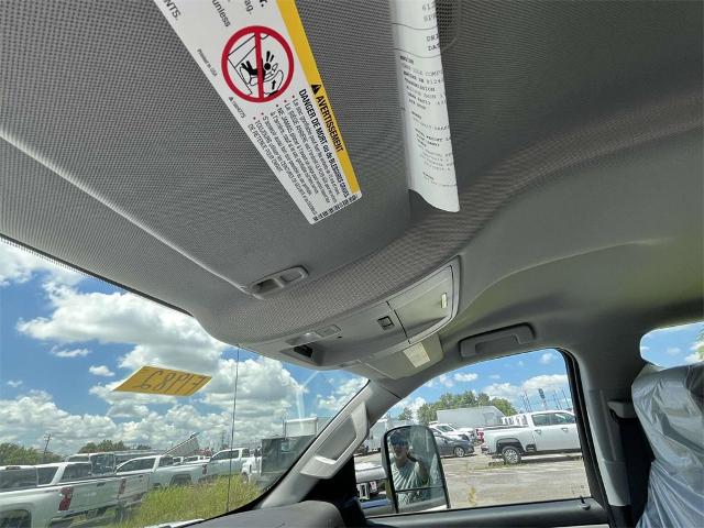 2024 Chevrolet Silverado 4500 HD Vehicle Photo in ALCOA, TN 37701-3235