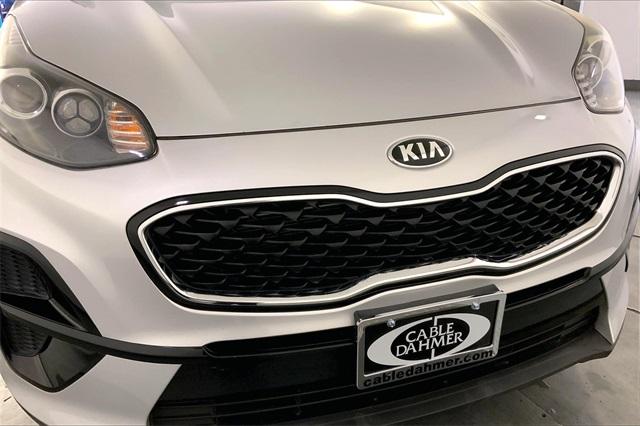 2021 Kia Sportage Vehicle Photo in KANSAS CITY, MO 64114-4545