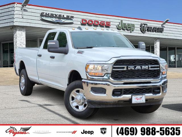 2024 Ram 2500 Vehicle Photo in Ennis, TX 75119-5114