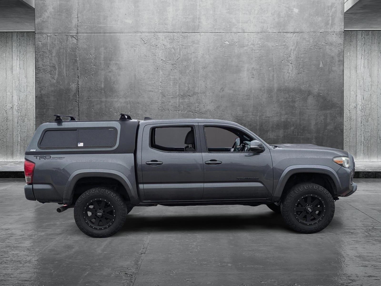 2017 Toyota Tacoma Vehicle Photo in Corpus Christi, TX 78415