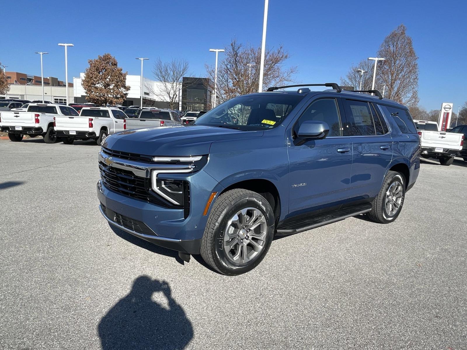 2025 Chevrolet Tahoe Vehicle Photo in BENTONVILLE, AR 72712-4322