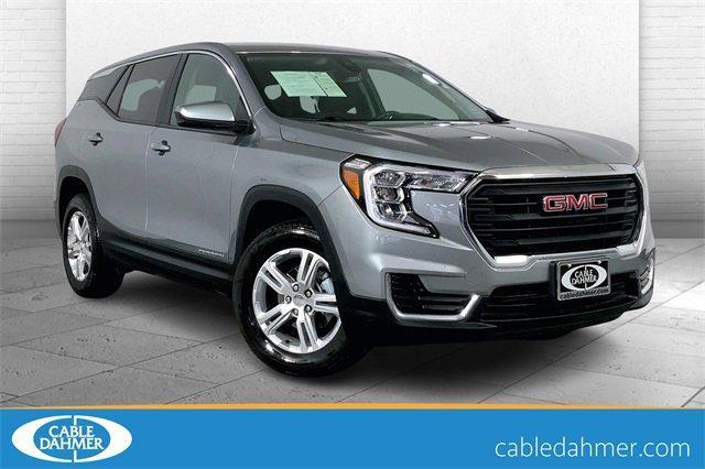 2024 GMC Terrain Vehicle Photo in KANSAS CITY, MO 64114-4502