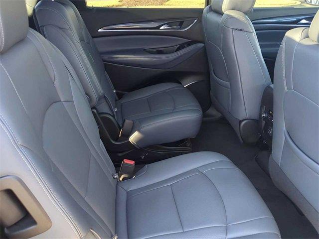 2024 Buick Enclave Vehicle Photo in COLLIERVILLE, TN 38017-9006