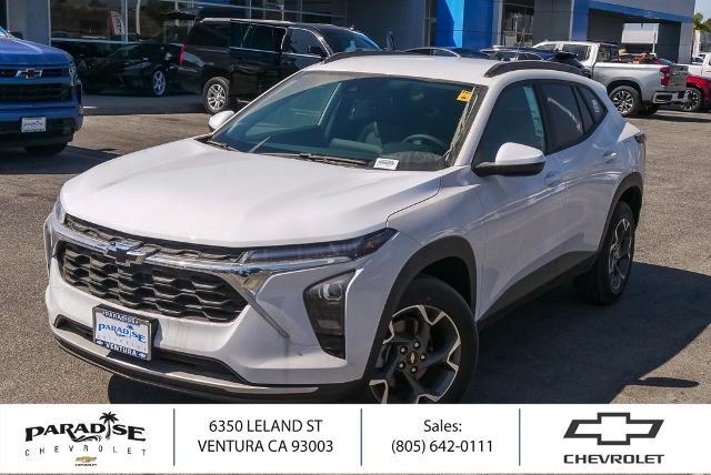 2025 Chevrolet Trax Vehicle Photo in VENTURA, CA 93003-8585