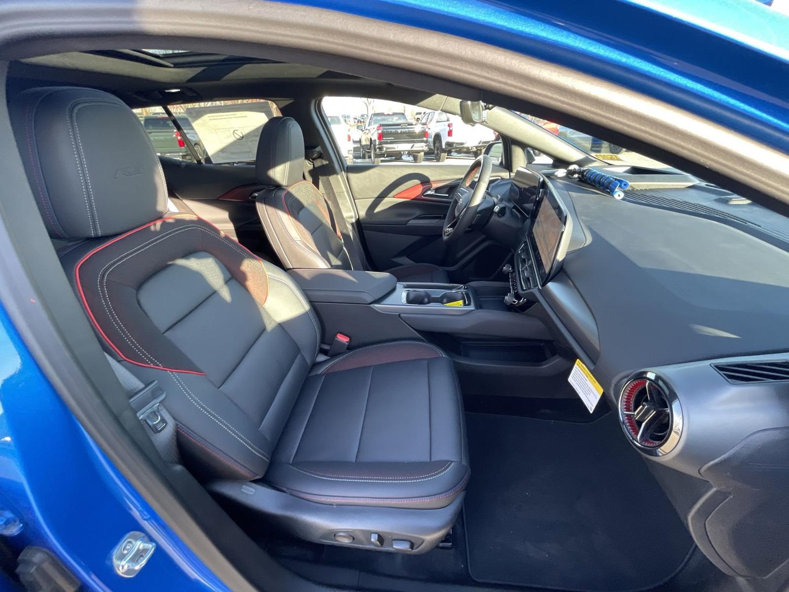 2025 Chevrolet Equinox EV Vehicle Photo in BENTONVILLE, AR 72712-4322