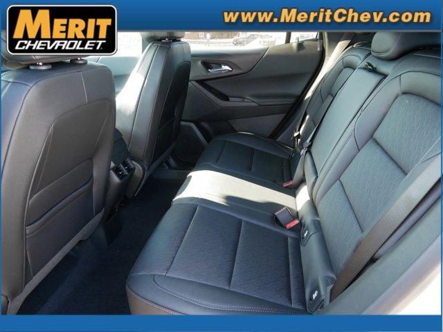 2025 Chevrolet Equinox Vehicle Photo in MAPLEWOOD, MN 55119-4794