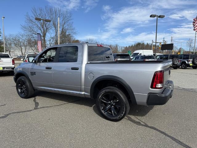 2024 Ram 1500 Classic Vehicle Photo in CHICOPEE, MA 01020-5001