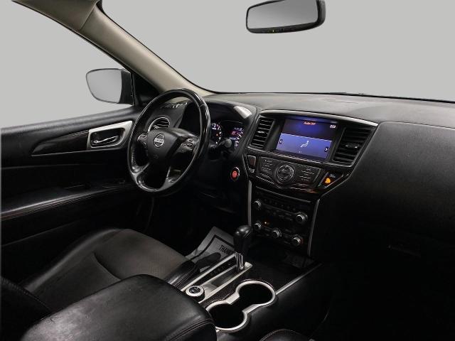 2019 Nissan Pathfinder Vehicle Photo in Appleton, WI 54913