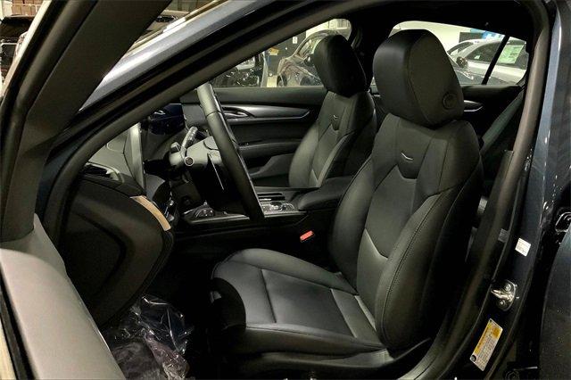 2025 Cadillac CT5 Vehicle Photo in KANSAS CITY, MO 64114-4545