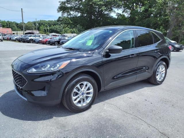 Used 2022 Ford Escape SE with VIN 1FMCU9G68NUA36210 for sale in Hartselle, AL