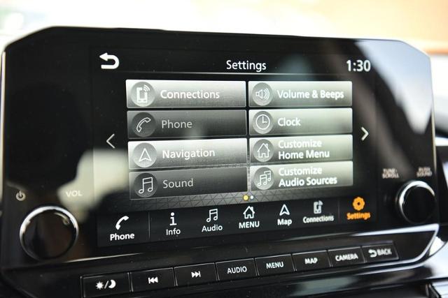 2025 Nissan Pathfinder Vehicle Photo in Ballwin, MO 63011