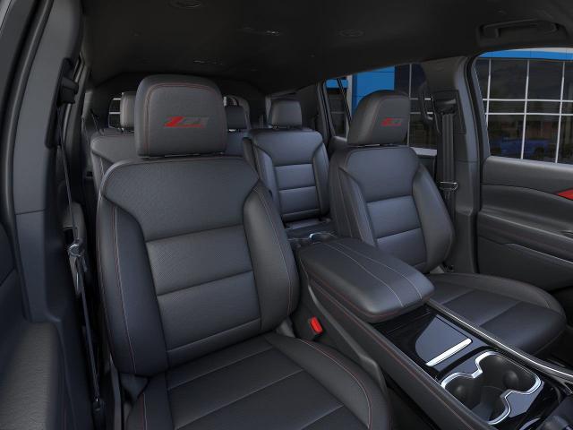 2025 Chevrolet Traverse Vehicle Photo in EVERETT, WA 98203-5662
