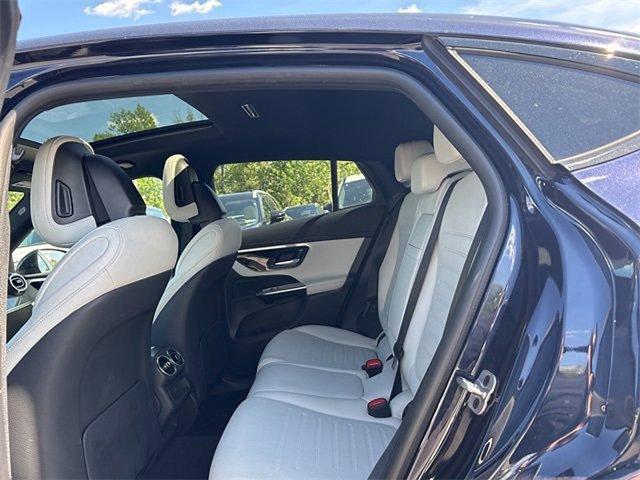 2024 Mercedes-Benz GLC Vehicle Photo in Willow Grove, PA 19090