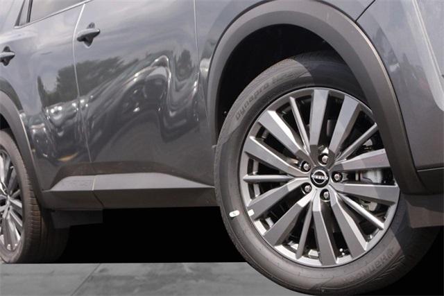 2025 Nissan Pathfinder Vehicle Photo in Hazelwood, MO 63042