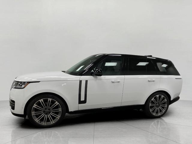 2025 Range Rover Vehicle Photo in Appleton, WI 54913