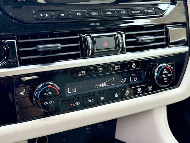 2025 Nissan Pathfinder Vehicle Photo in Flemington, NJ 08822
