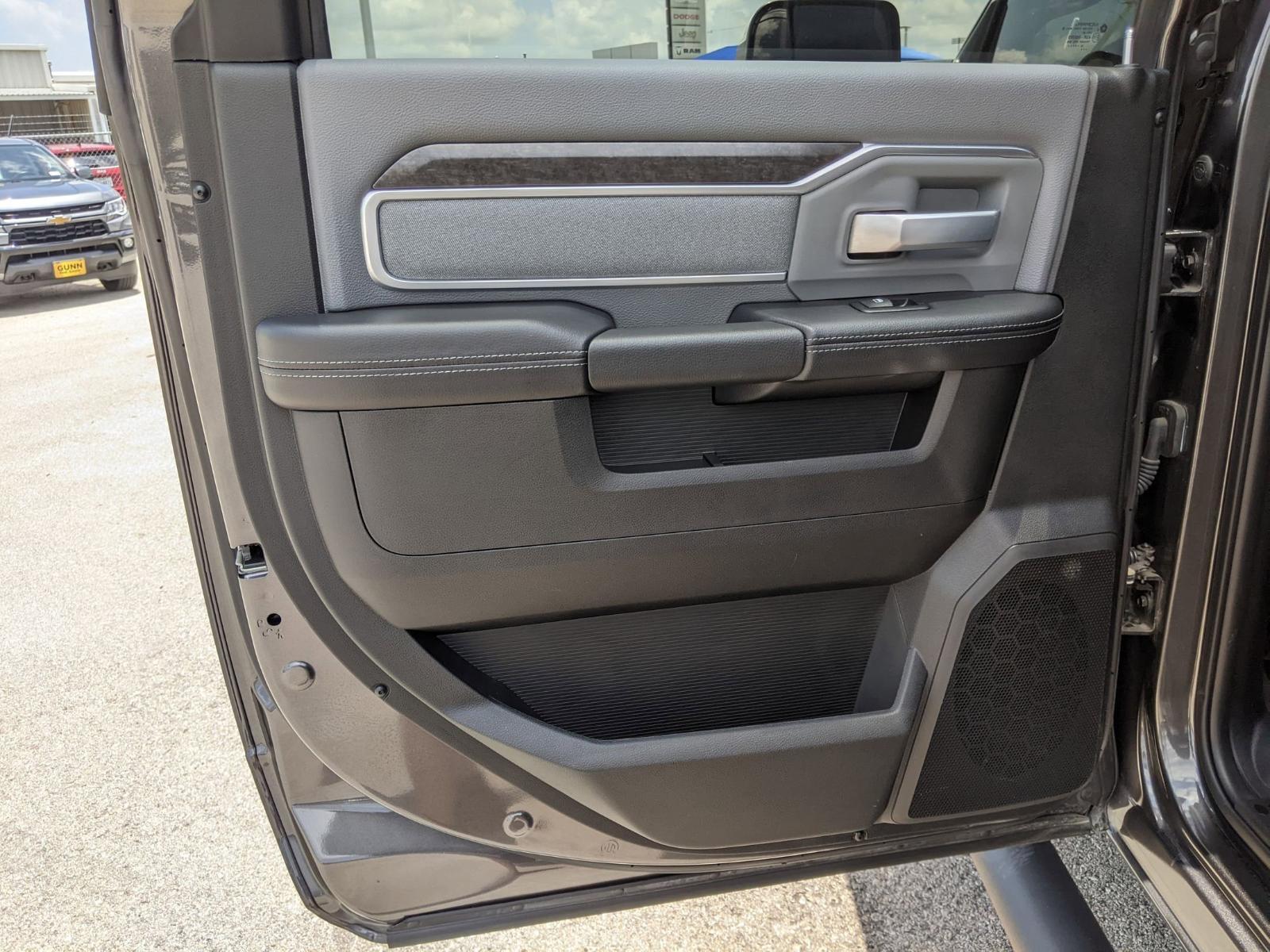 2022 Ram 2500 Vehicle Photo in Seguin, TX 78155