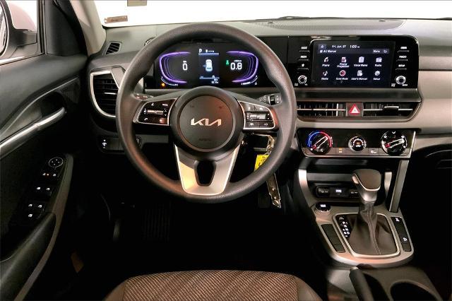 2024 Kia Seltos Vehicle Photo in Lees Summit, MO 64086