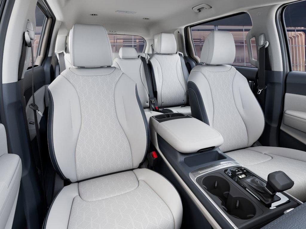 2026 Kia Carnival Vehicle Photo in Belle Vernon, PA 15012