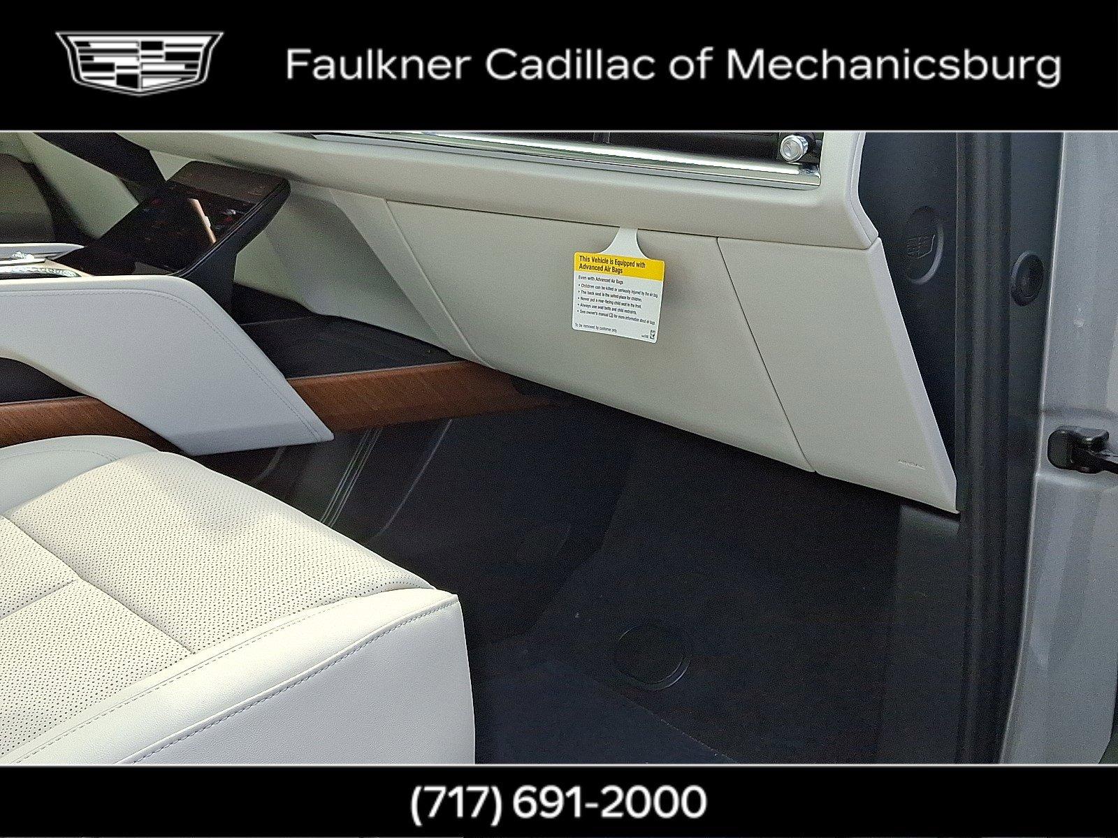 2026 Cadillac VISTIQ Vehicle Photo in MECHANICSBURG, PA 17050-1707