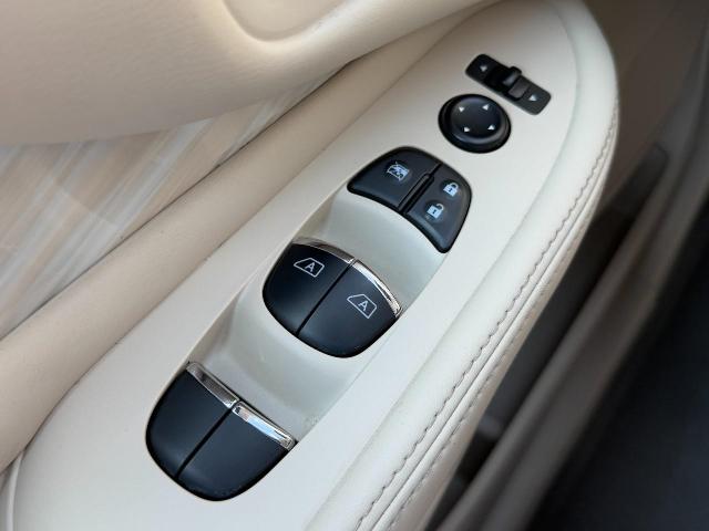 2016 Nissan Murano Vehicle Photo in Appleton, WI 54914