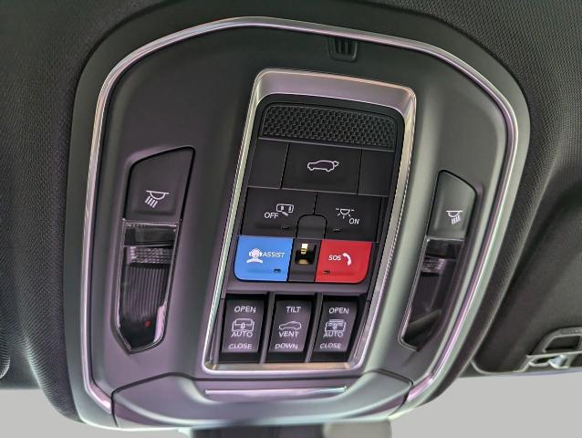 2025 Jeep Grand Cherokee Vehicle Photo in Oshkosh, WI 54901