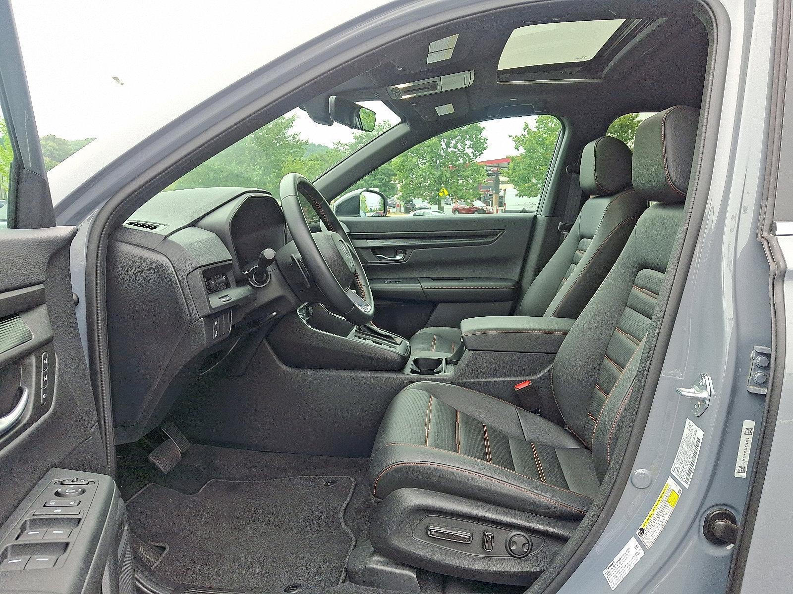 2025 Honda CR-V Hybrid Vehicle Photo in Harrisburg, PA 17111