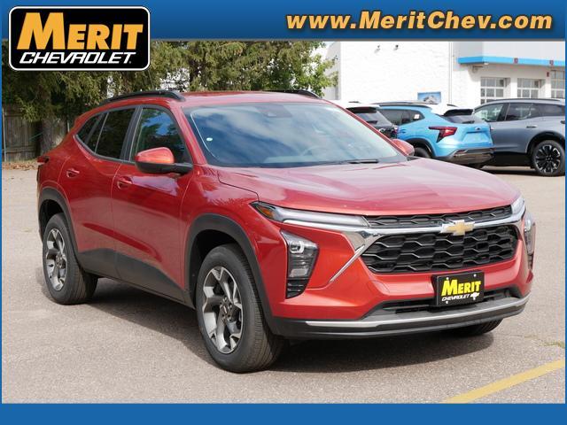 2025 Chevrolet Equinox Vehicle Photo in MAPLEWOOD, MN 55119-4794