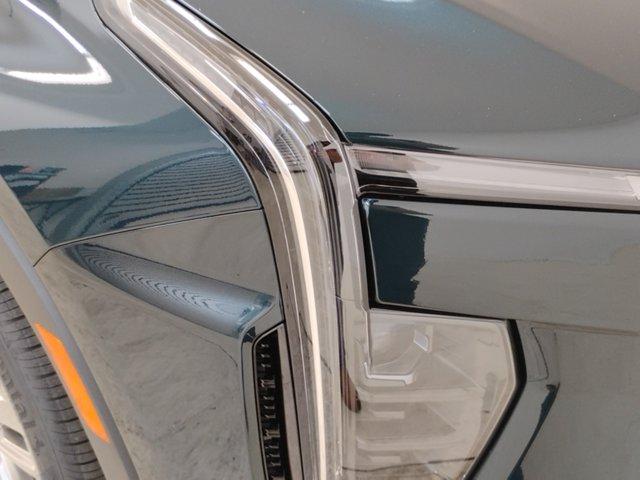 2025 Cadillac XT4 Vehicle Photo in PINEVILLE, NC 28134-8495