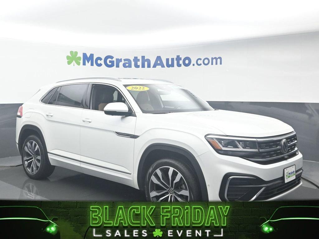 2022 Volkswagen Atlas Cross Sport Vehicle Photo in Marion, IA 52302