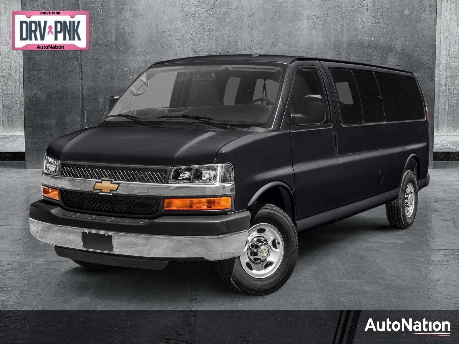 2017 Chevrolet Express Passenger Vehicle Photo in Margate, FL 33063