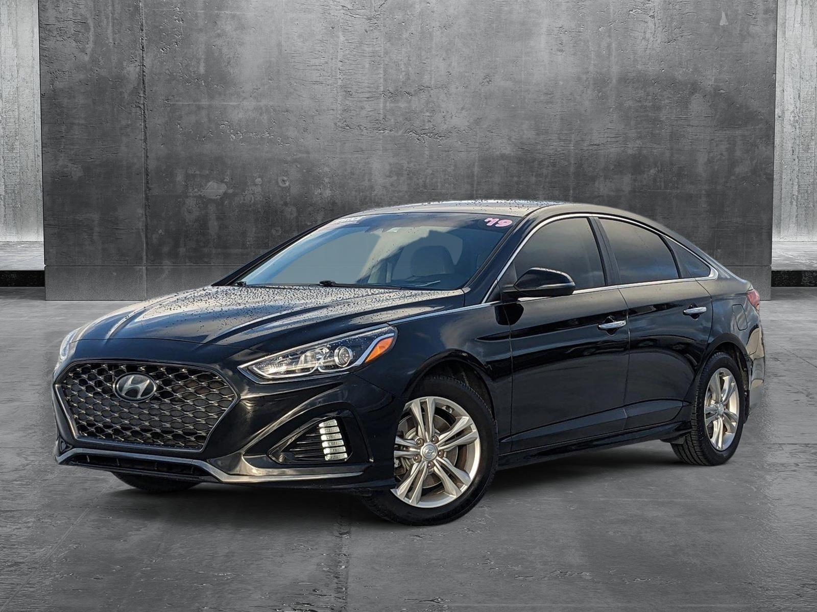 2019 Hyundai Sonata Vehicle Photo in WEST PALM BEACH, FL 33407-3296