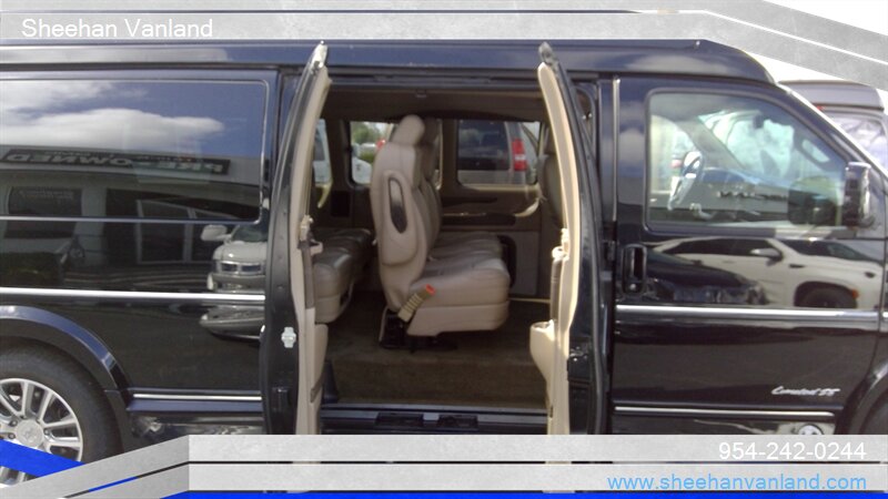 2020 GMC Conversion Van Vehicle Photo in LIGHTHOUSE POINT, FL 33064-6849