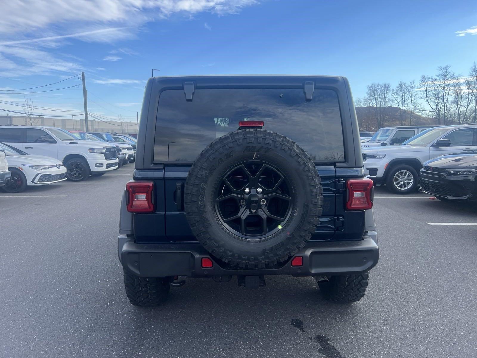 2025 Jeep Wrangler Vehicle Photo in Mechanicsburg, PA 17050-1707